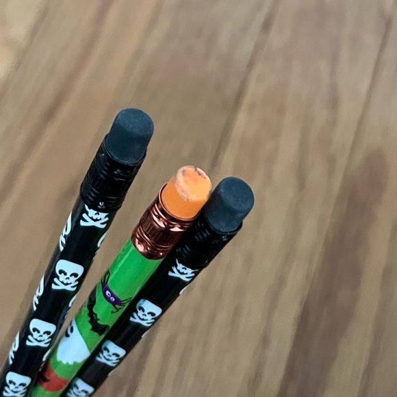 Set of Three (3) New Vintage Halloween Pencils Skull Ghost Pumpkin - Picture 3 of 5